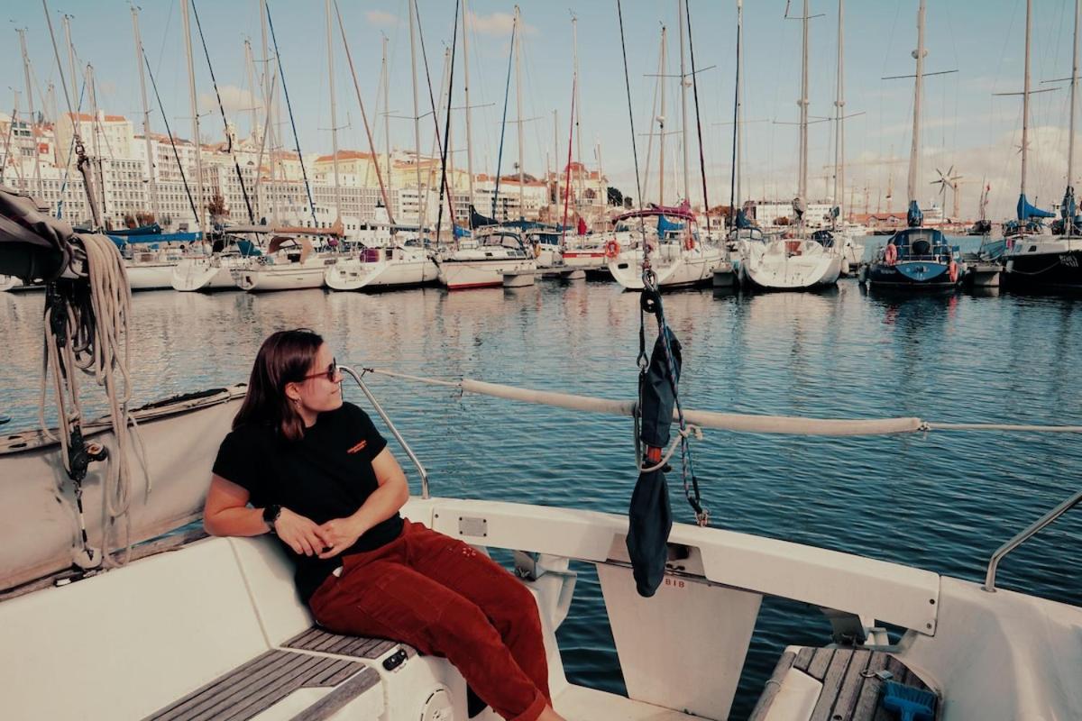 Hotel Surfbird Cozy Sailboat Escape Lissabon Exterior foto