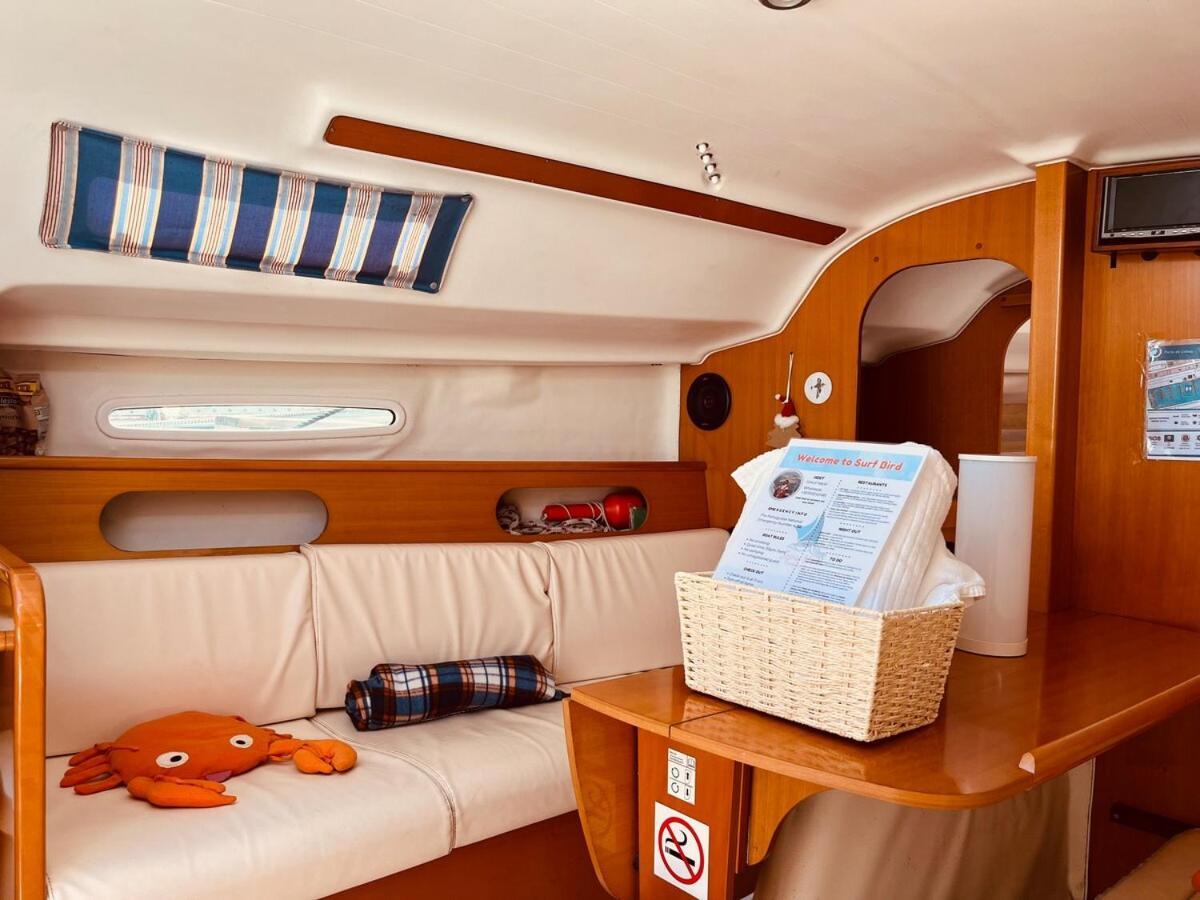 Hotel Surfbird Cozy Sailboat Escape Lissabon Exterior foto